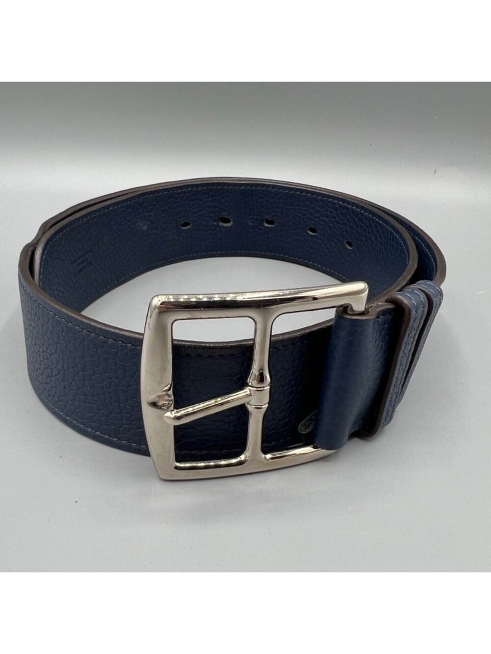Hermès Blue 42 mm Clemence Leather Etrivière Belt ( Women's XS 26-29.875 inches)